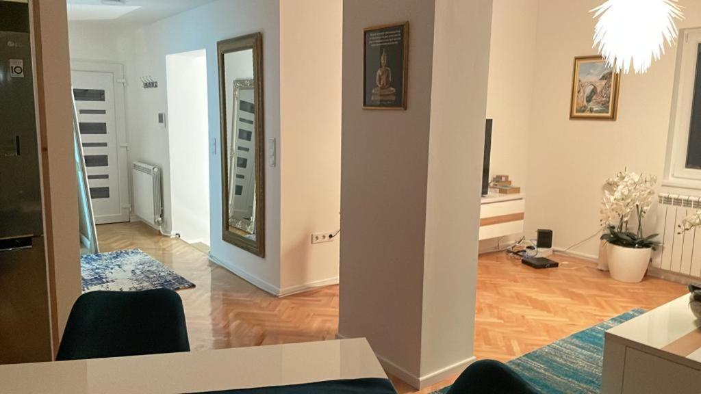 Villa Tara - Sarajevo Center Bagian luar foto