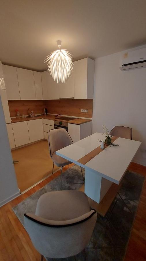 Villa Tara - Sarajevo Center Bagian luar foto